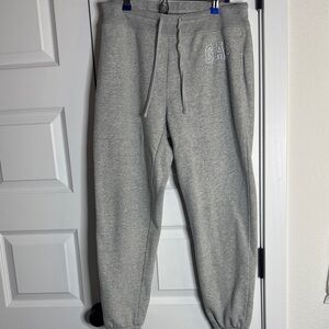 GAP Women's Gray sweatpants